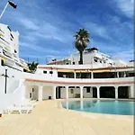 Sea View Center Cerro Branco Apartment *