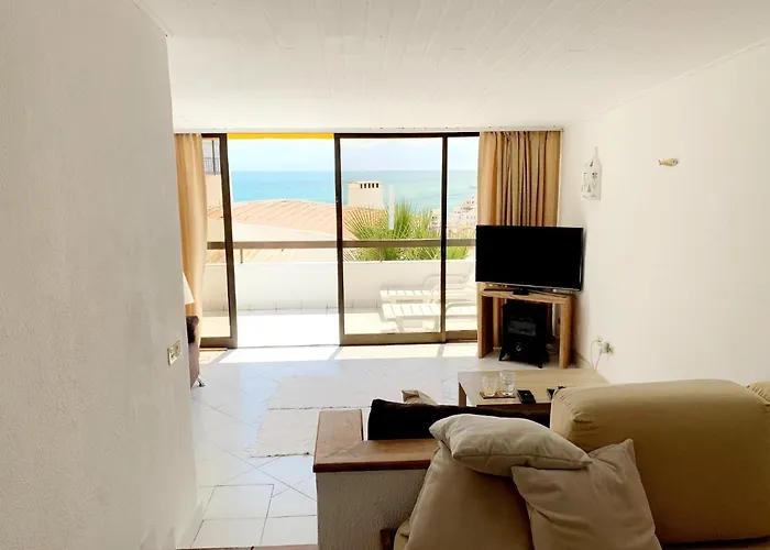 Sea View Center Cerro Branco * 알부페이라